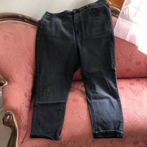 American Eagle Stretch Mom Jean